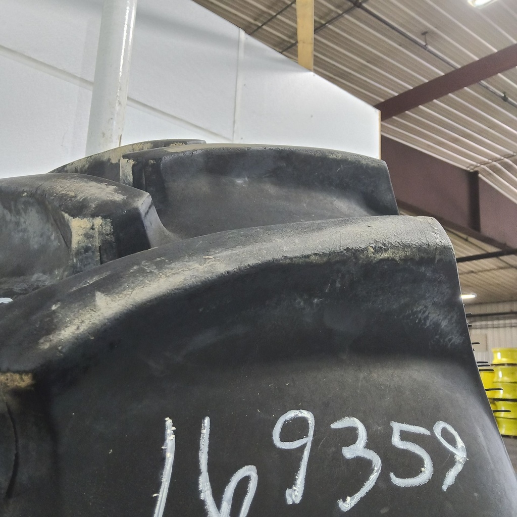 16.9-30 Goodyear Farm Dura Torque R-1 C (6 Ply), 85%