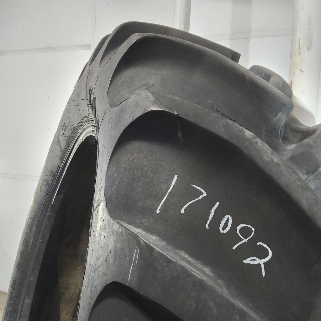 620/70R46 Goodyear Farm DT820 Super Traction R-1W 167B 80%