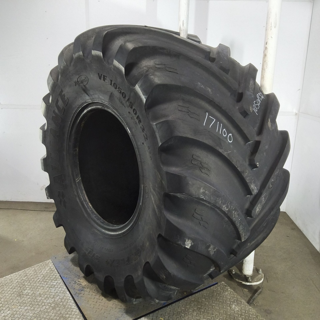 VF1050/50R32 Alliance Agriflex+ 377 R-1 198D 70%