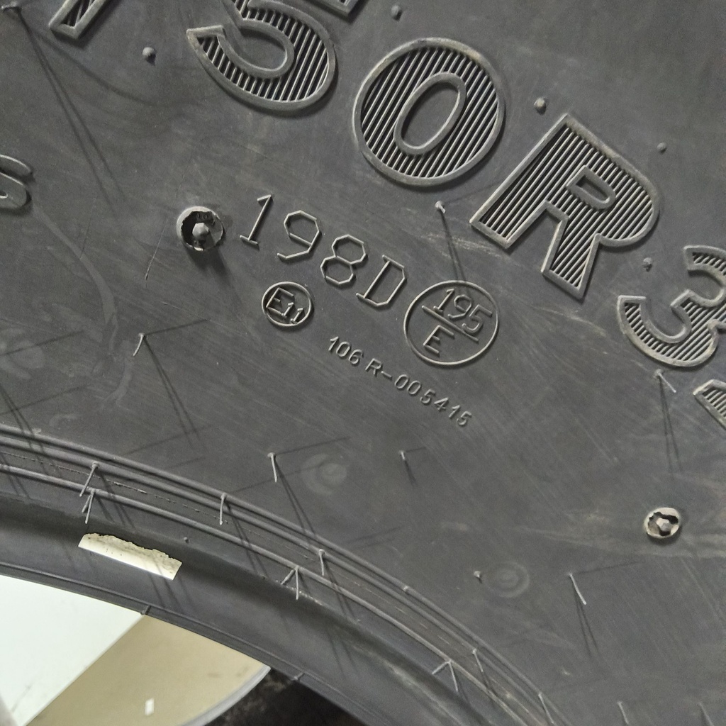 VF1050/50R32 Alliance Agriflex+ 377 R-1 198D 70%