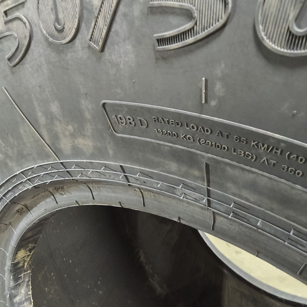 VF1050/50R32CFO Goodyear Farm OptiTorque CFO R-1 198D 70%