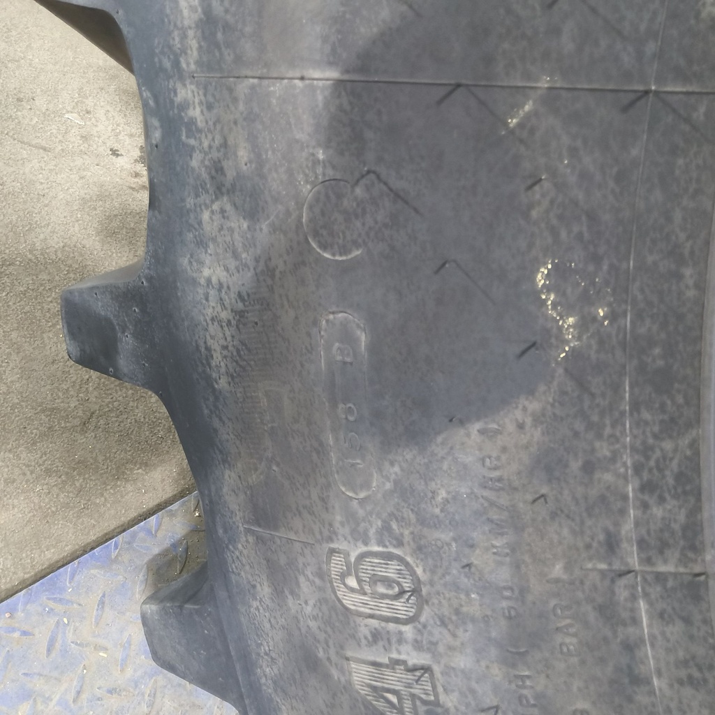 520/85R46 Firestone Radial Deep Tread 23 R-1W 158B 90%