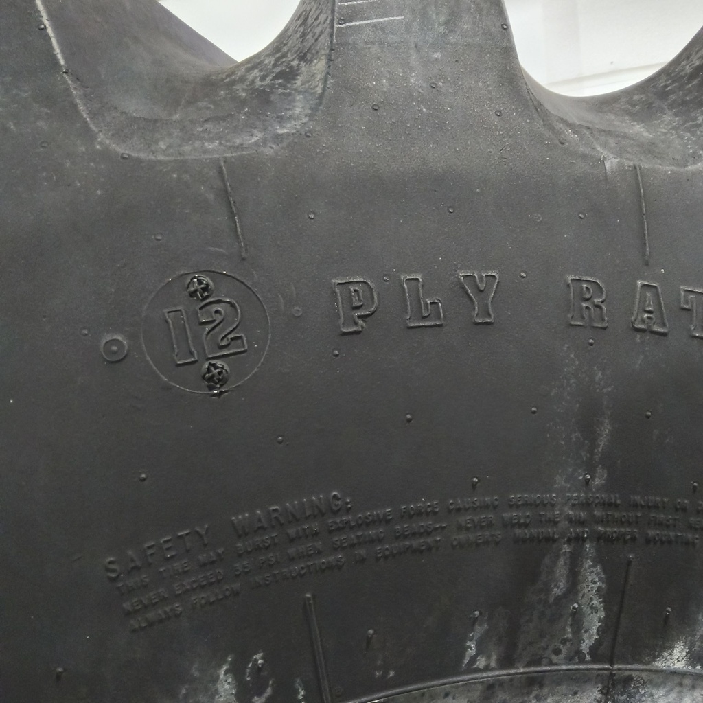 28L-26 Firestone Super All Traction 23 R-1 F (12 Ply), 80%