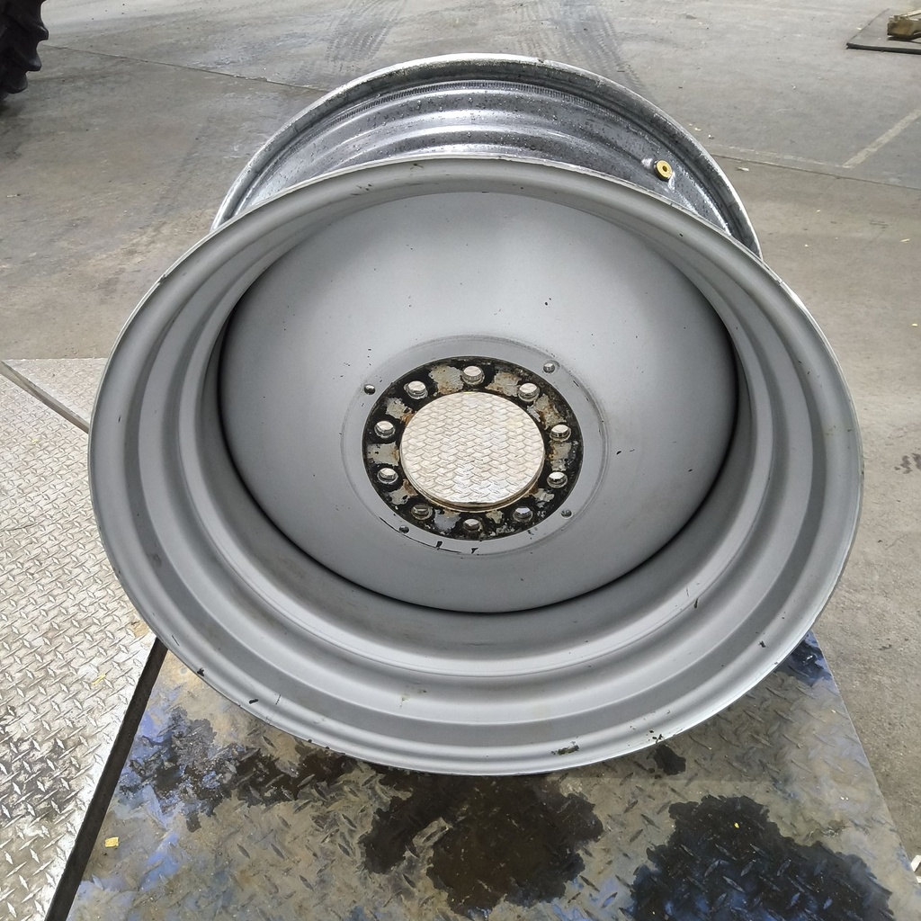 15"W x 30"D, Case IH Silver Mist 10-Hole Formed Plate , -2.06" Offset