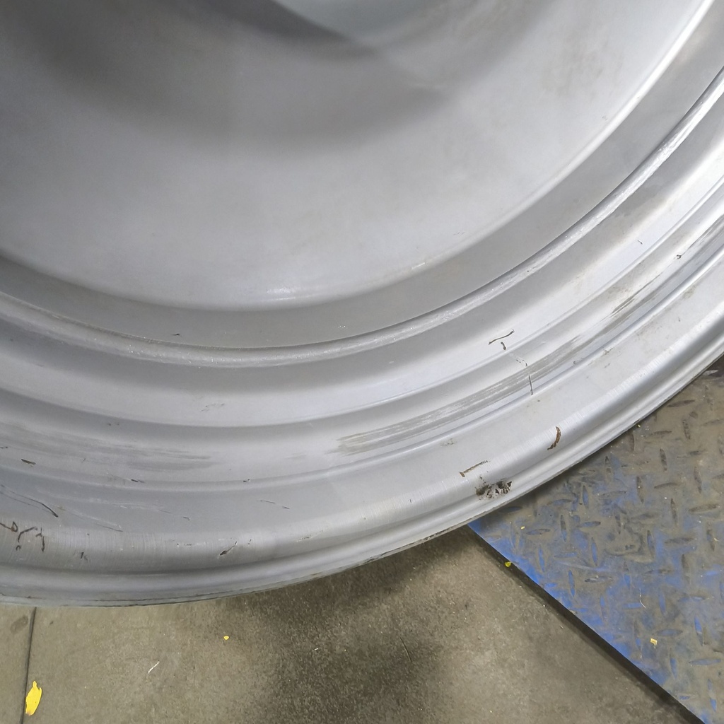12"W x 46"D, Case IH Silver Mist 10-Hole Bubble Disc , 3.75" Offset