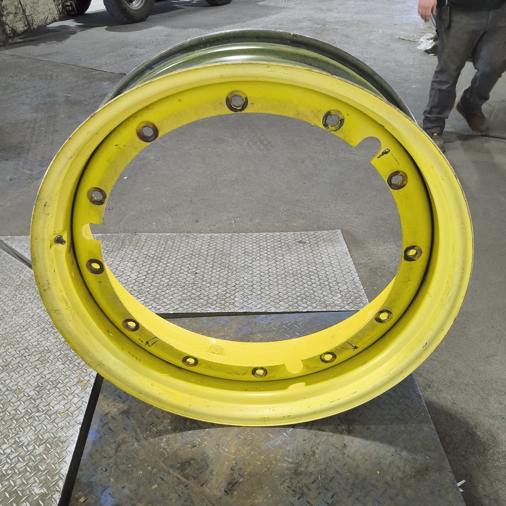 12"W x 38"D, John Deere Yellow 12-Hole Stub Disc , 1.88" Offset
