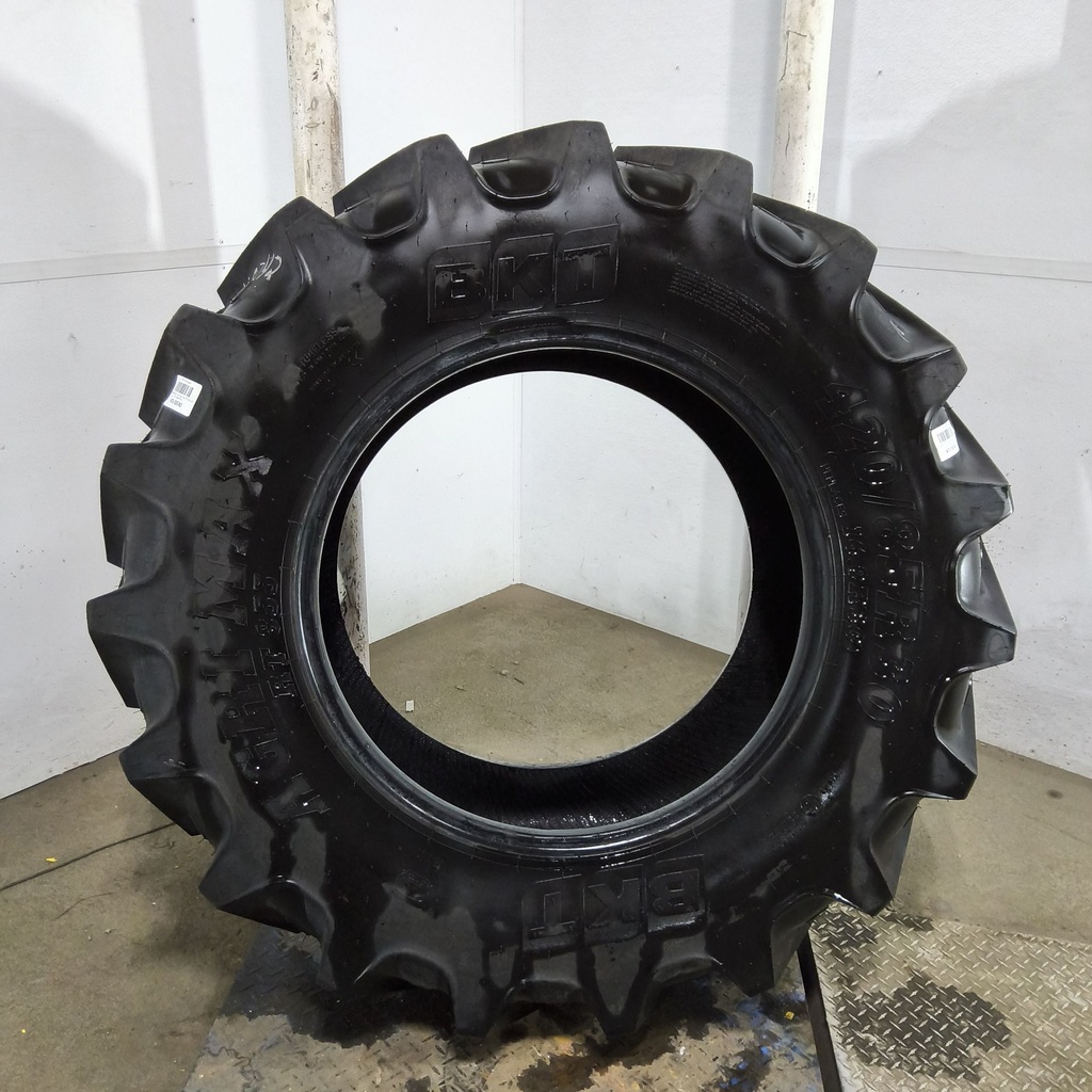 420/85R30 BKT Tires Agrimax RT 855 R-1W 140A8 99%