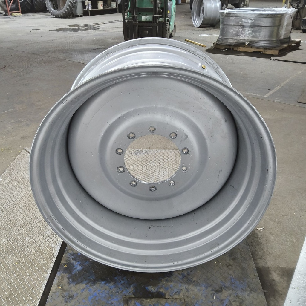 23"W x 38"D, Case IH Silver Mist 10-Hole Formed Plate , -3.12" Offset