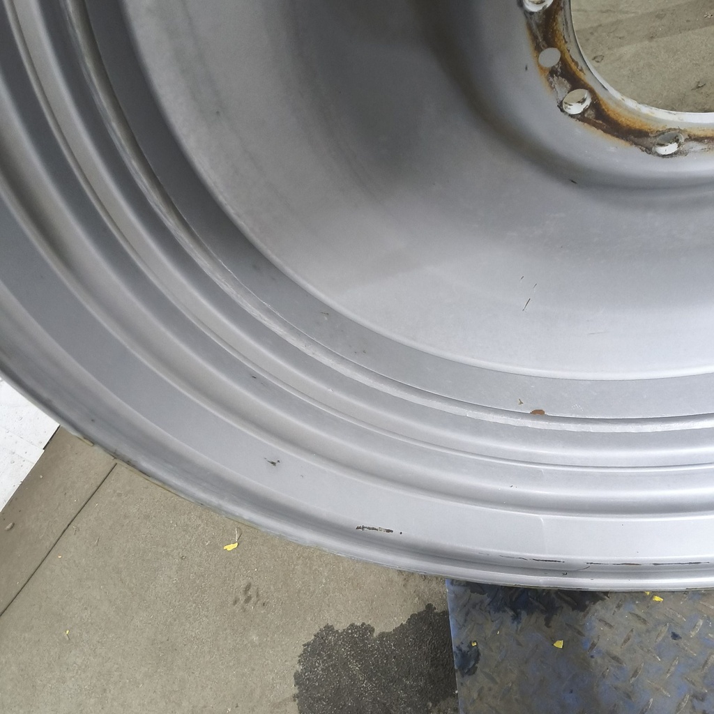 25"W x 46"D, Case IH Silver Mist 10-Hole Bubble Disc , -1.38" Offset