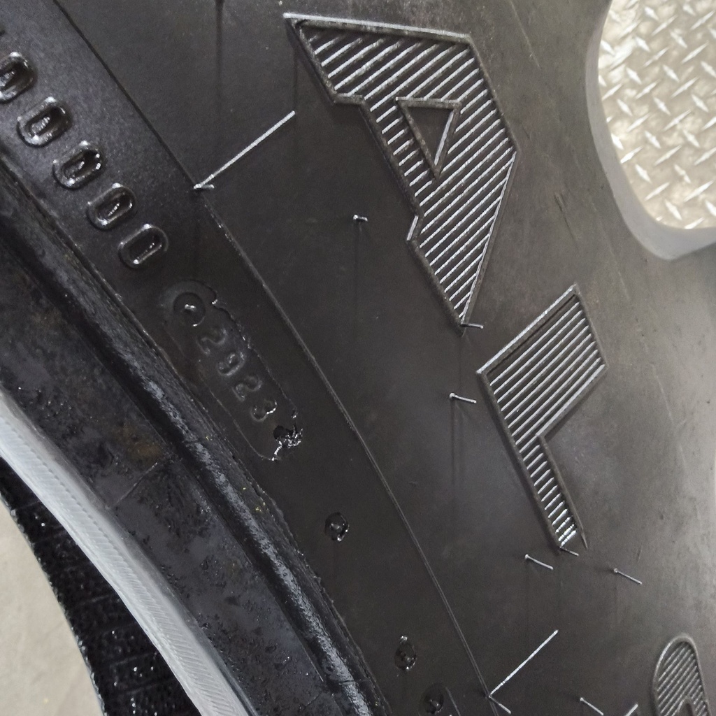 380/90R54 Firestone Radial 9000 R-1W 152A8/152B 50%