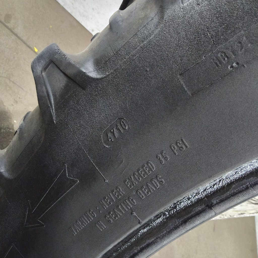 230/95R44 Kleber Super 3 R-1W 132B 65%