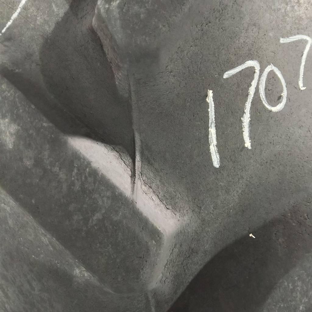 380/90R54 Goodyear Farm DT800 Super Traction R-1W 152B 60%