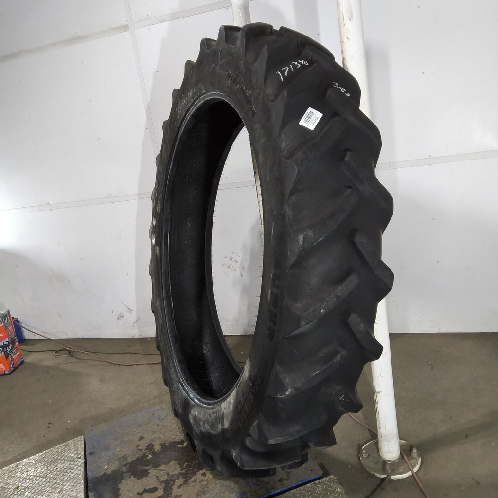 380/90R54 Goodyear Farm DT800 Super Traction R-1W 152B 60%