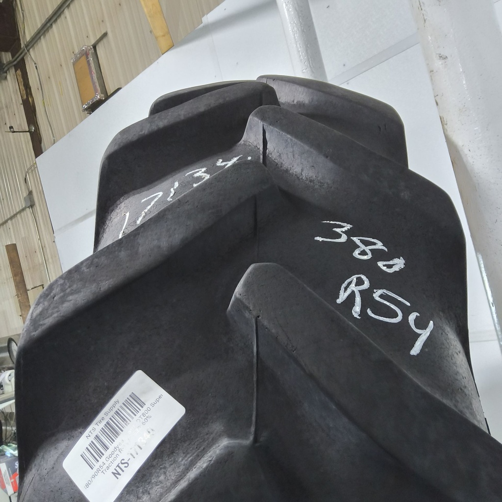 380/90R54 Goodyear Farm DT800 Super Traction R-1W 152B 60%