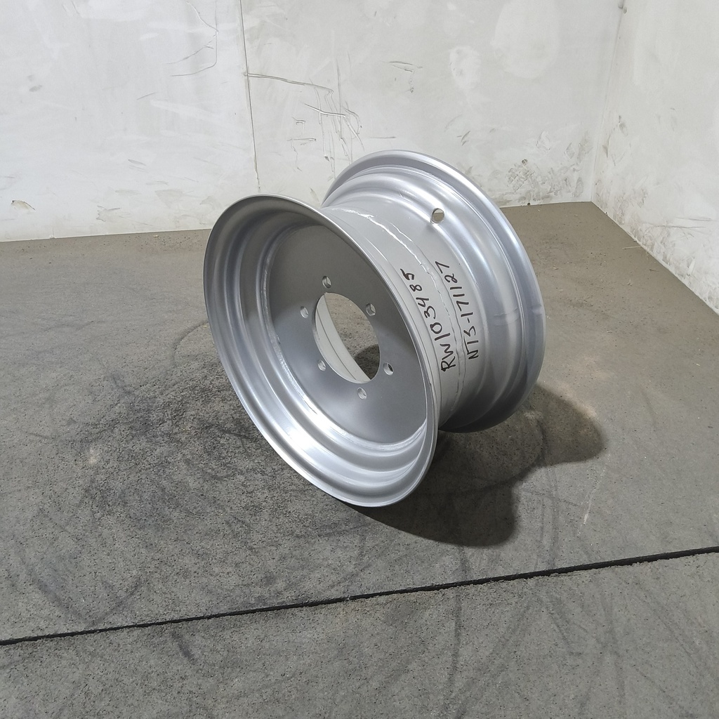8"W x 16"D, Case IH Silver Mist 6-Hole Flat Plate , -1.5" Offset