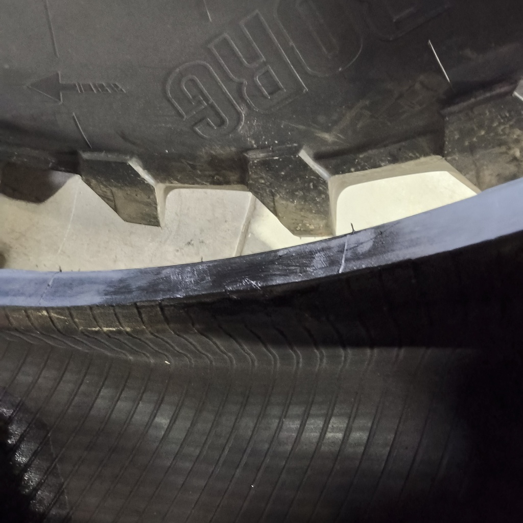 VF900/60R42 Michelin AxioBib 2 R-1W 189D/185E 99%