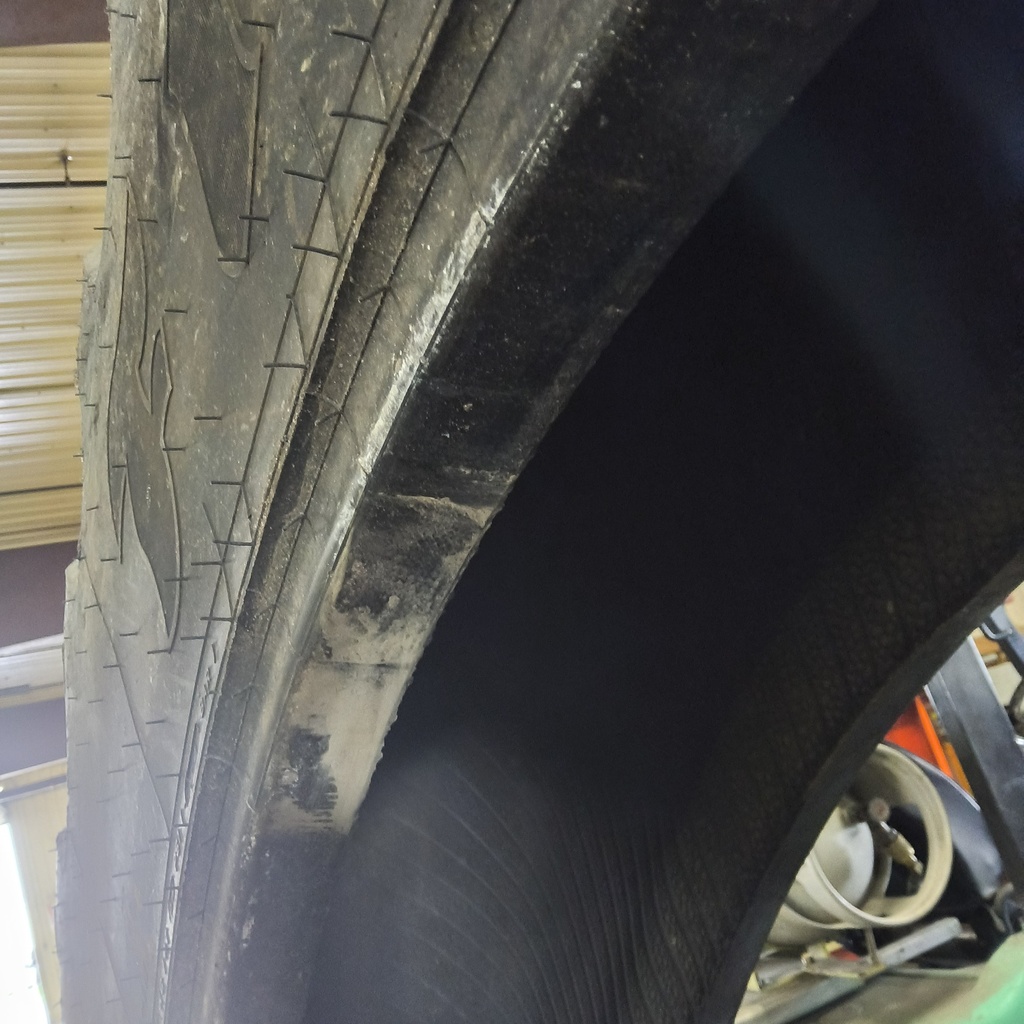 VF380/105R50 Firestone Radial All Traction RC R-1W 179D 99%