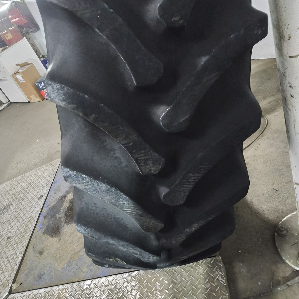 380/85R34 Firestone Radial All Traction FWD R-1 137A8/137B 65%