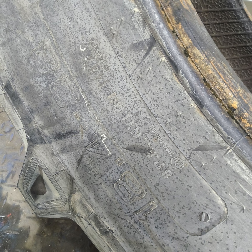 18.4-38 Ceat Farmax Drive Wheel R-1 D (8 Ply), 99%