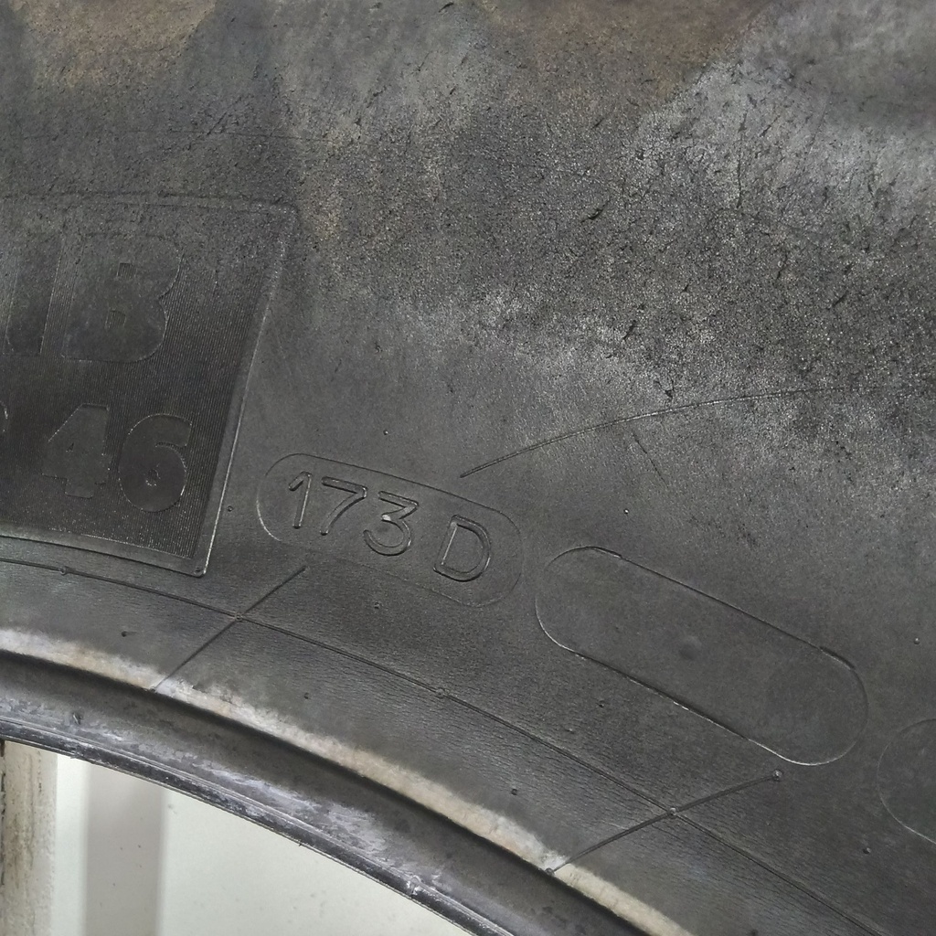 VF380/90R46 Michelin Spraybib R-1S 173D 50%