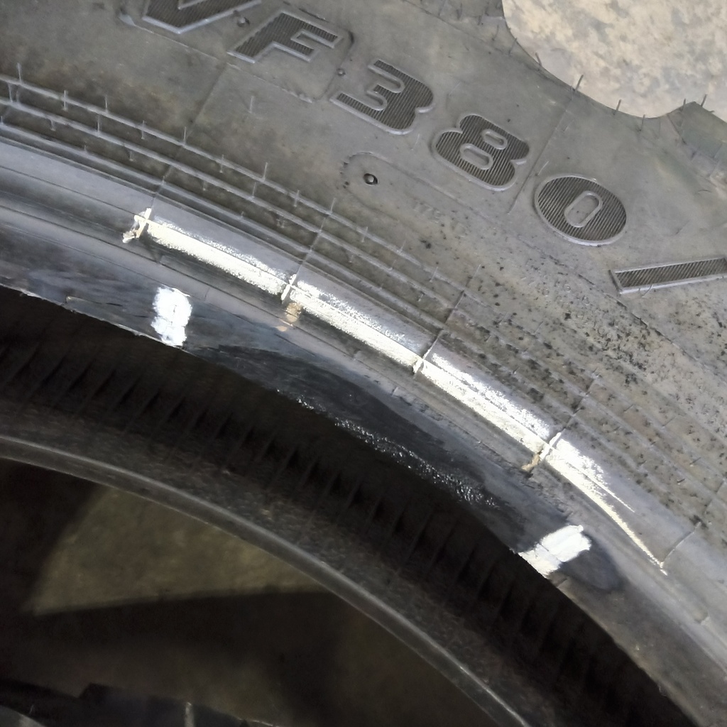 VF380/105R50 Goodyear Farm Ultra Sprayer R-1 179D 99%