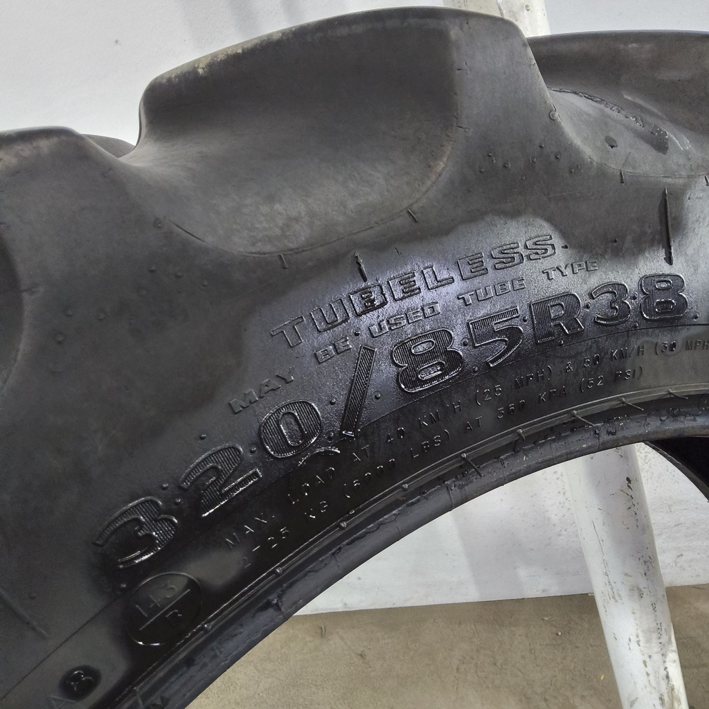 320/85R38 Goodyear Farm DT800 Super Traction R-1W 143A8 80%