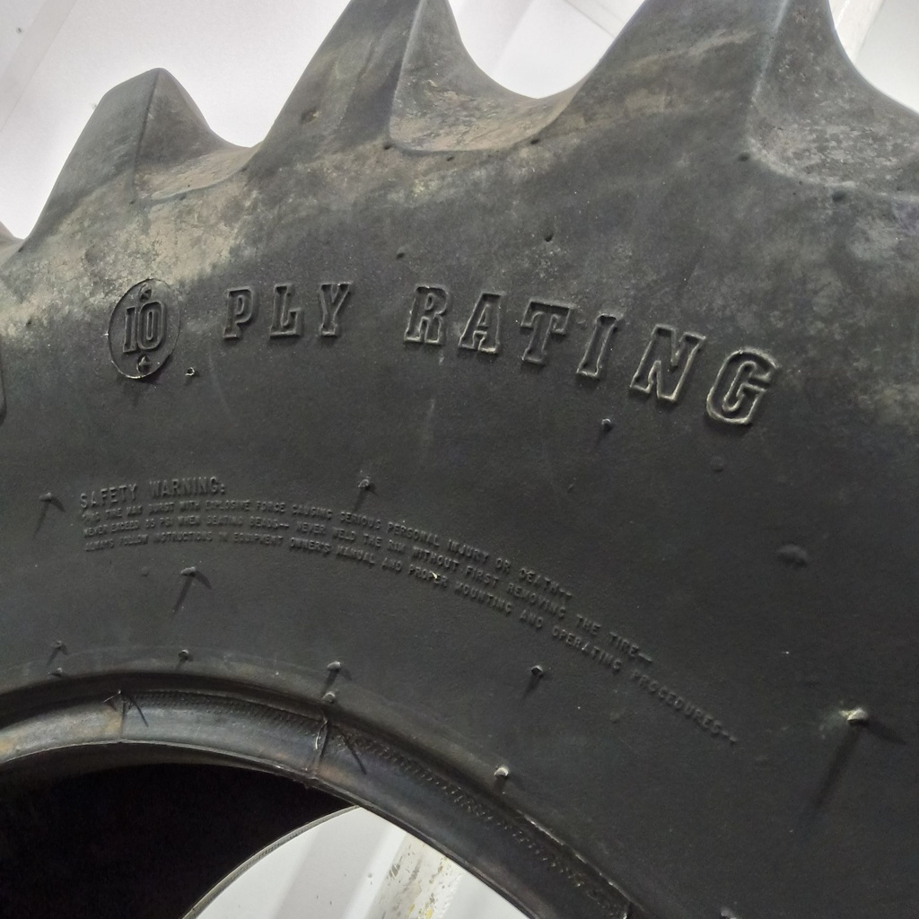 18.4-26 Firestone Super All Traction FWD R-1 E (10 Ply), 90%