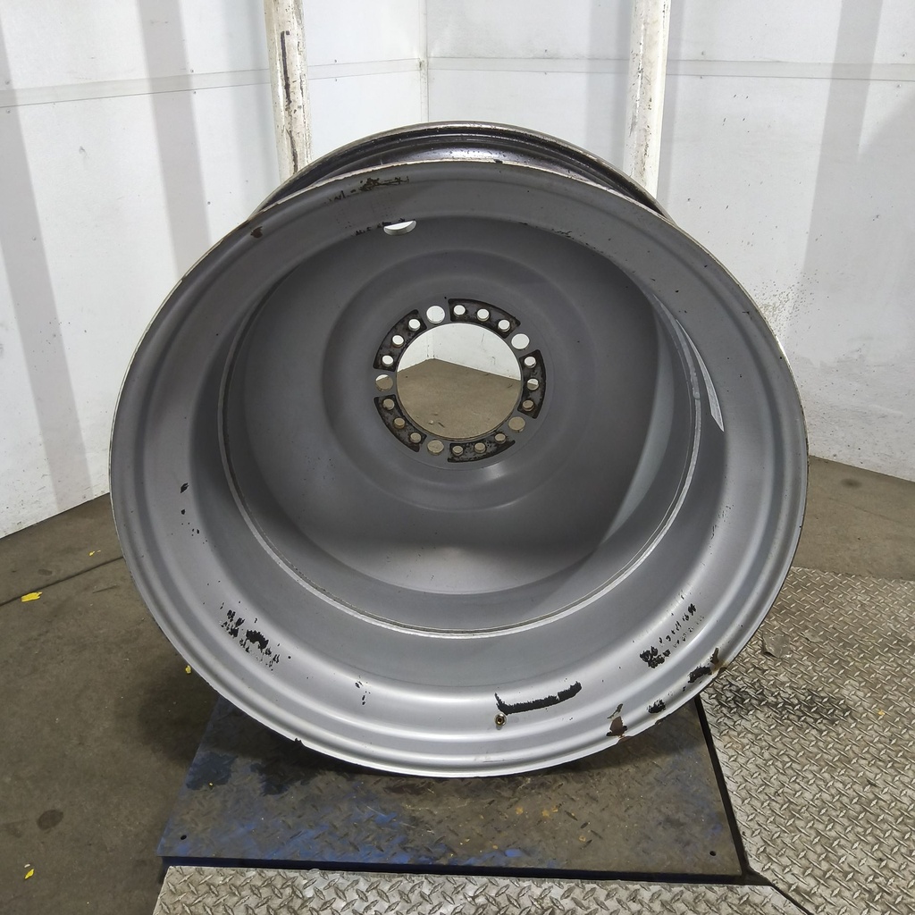 18"W x 42"D, Case IH Silver Mist 20-Hole Dolly Dual , -15.12" Offset