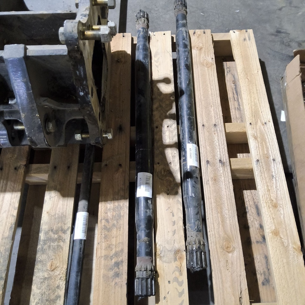 11.25"L Combine Frame Extension for Case-IH Combine 5000/6000/7000 Series / New Holland ("B" Prior 2016, Std 12/12 Spline Drive Shafts), Black