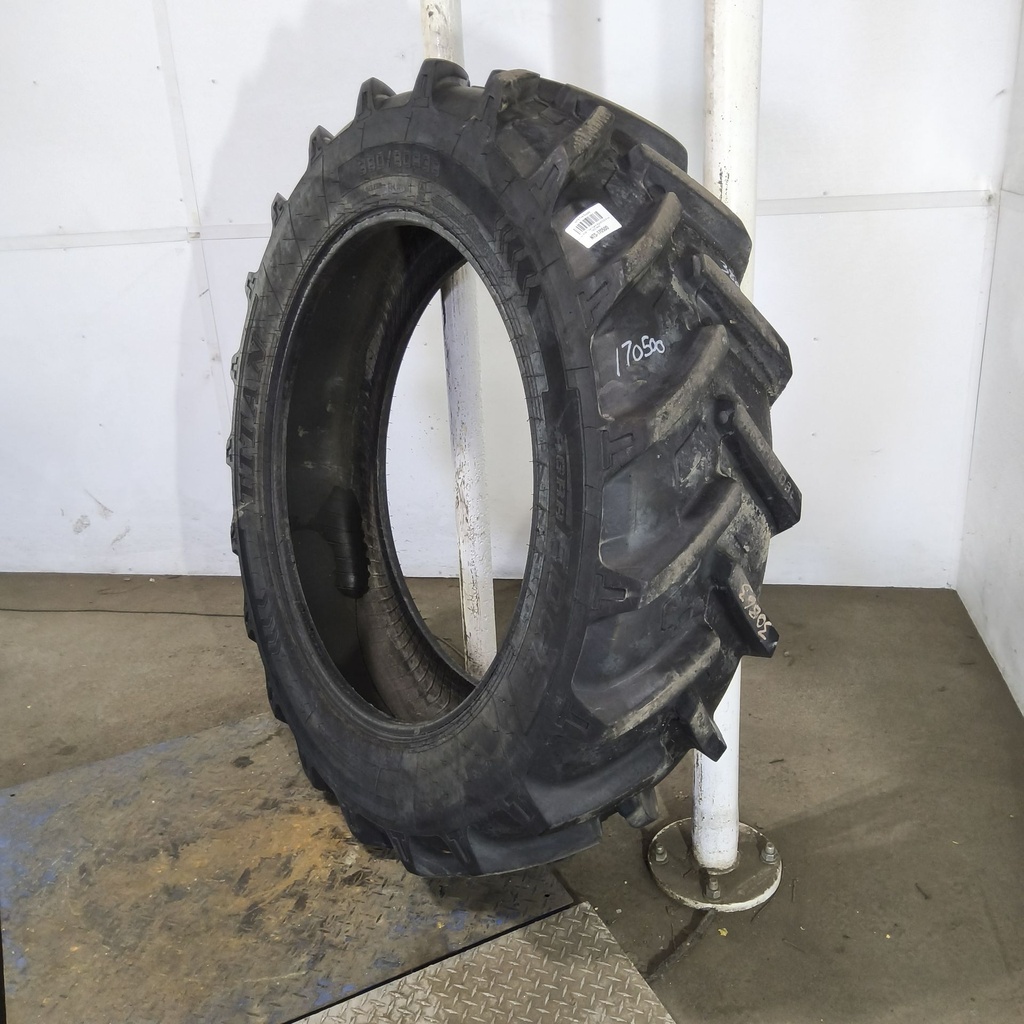380/80R38 Titan Farm AgraEDGE R-1W 142D 95%