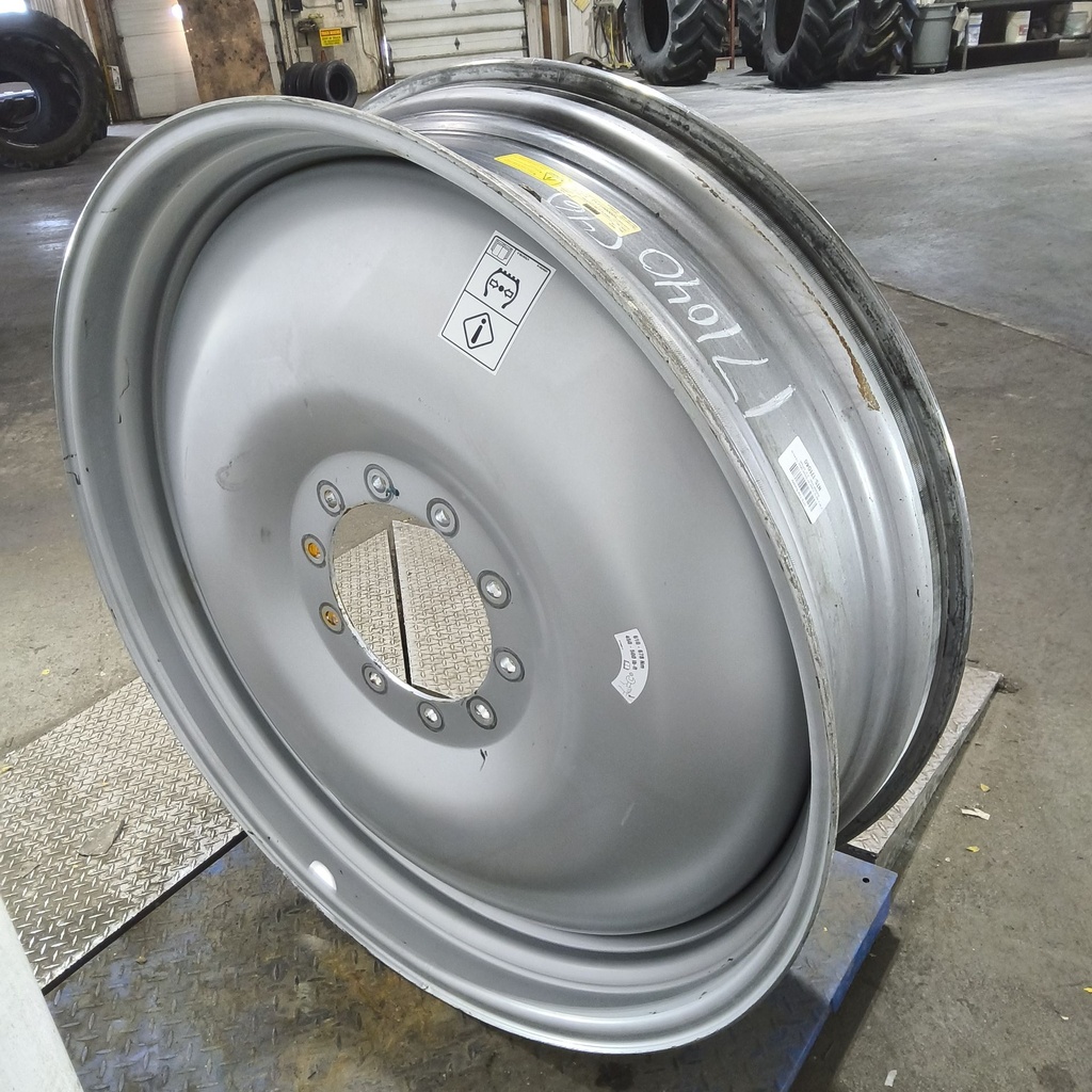 13"W x 46"D, Case IH Silver Mist 10-Hole Bubble Disc , 3.5" Offset