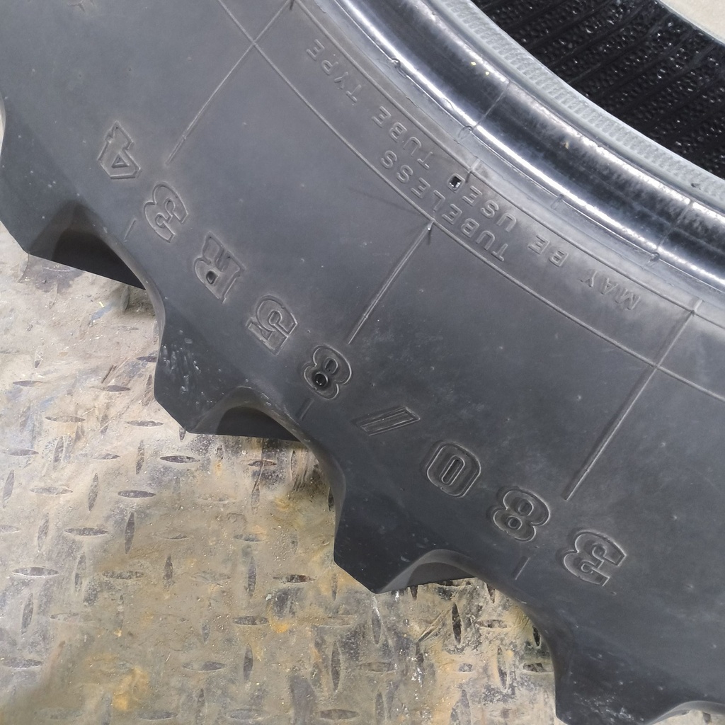 380/85R34 Firestone Radial All Traction FWD R-1 145B 90%