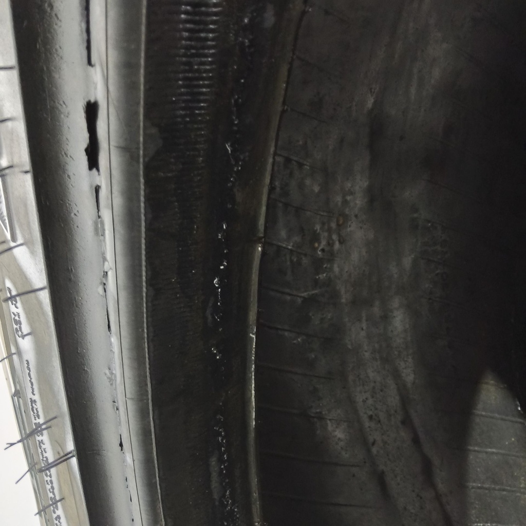 LSW850/55R30 Goodyear Farm Custom Flo Grip R-2 186B 75%