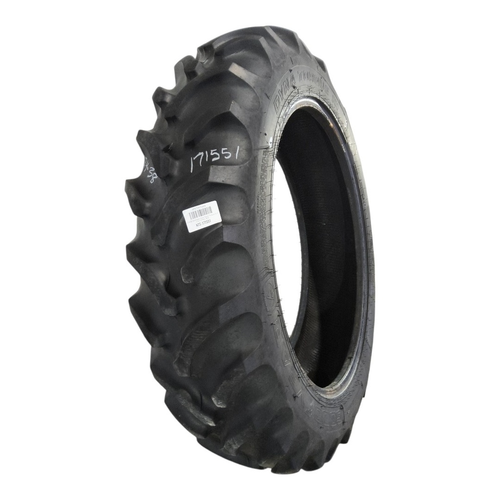 12.4-38 Goodyear Farm Dyna Torque III R-1 G (14 Ply), 80%
