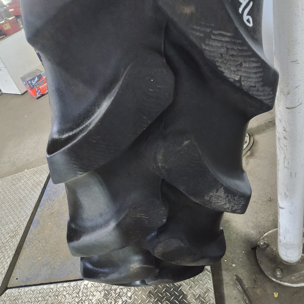 380/90R46 Goodyear Farm Ultra Sprayer R-1 168A8/168B 60%