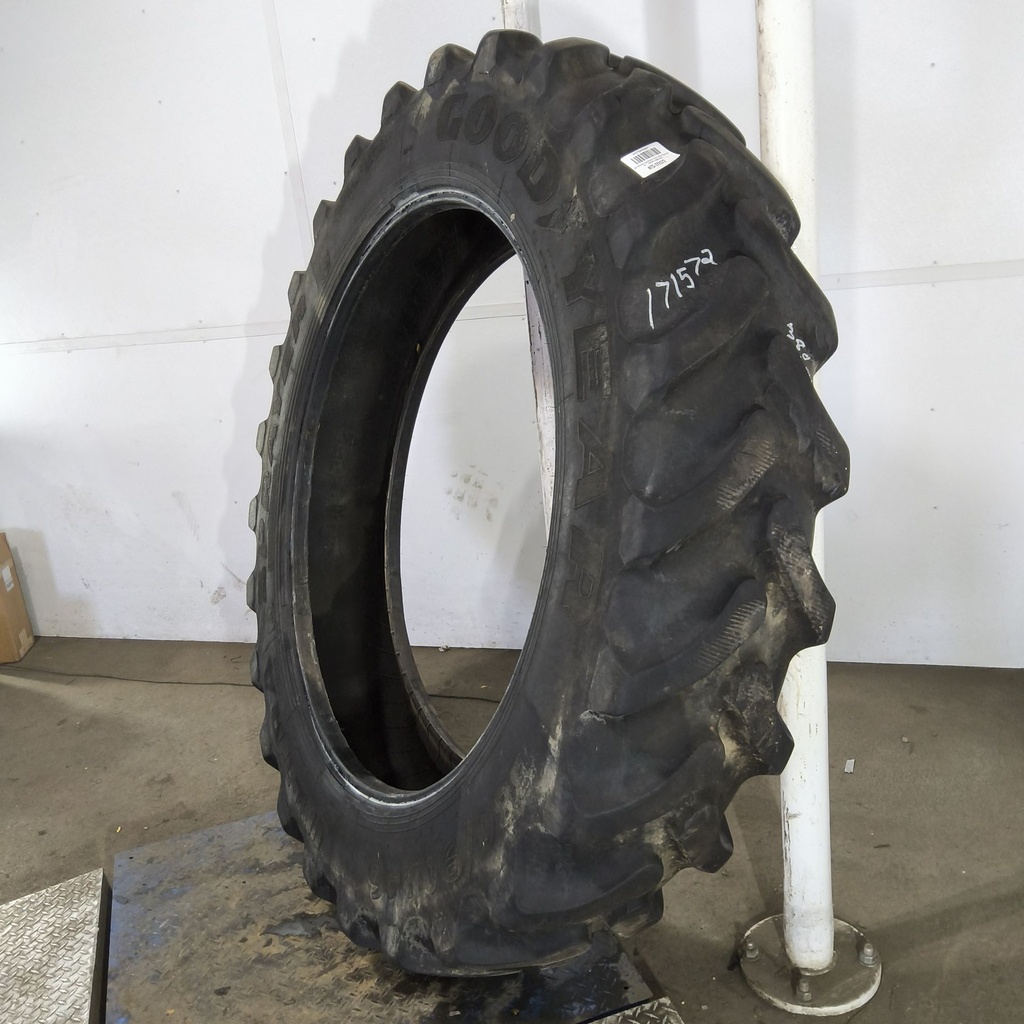 380/90R46 Goodyear Farm Ultra Sprayer R-1 168A8/168B 75%