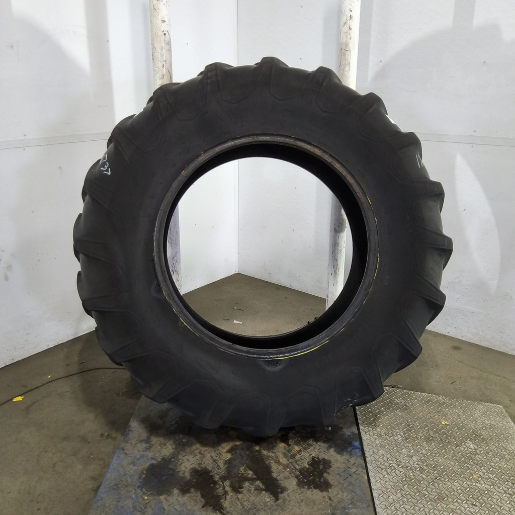 18.4-34 Firestone Traction Field & Road R-1 D (8 Ply), 75%