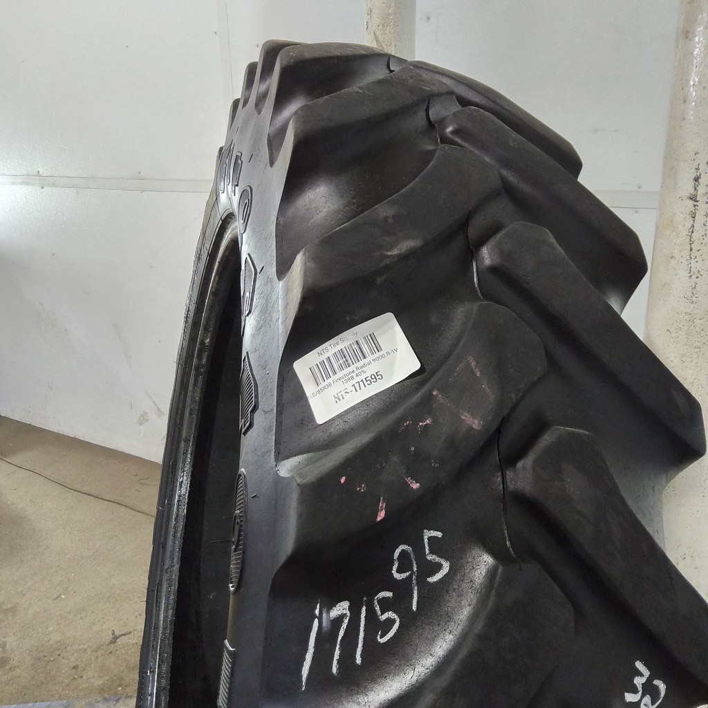 320/85R38 Firestone Radial 9000 R-1W 138B 40%