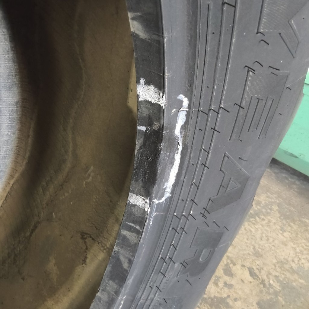 620/70R46 Goodyear Farm DT820 Super Traction R-1W 167B 80%