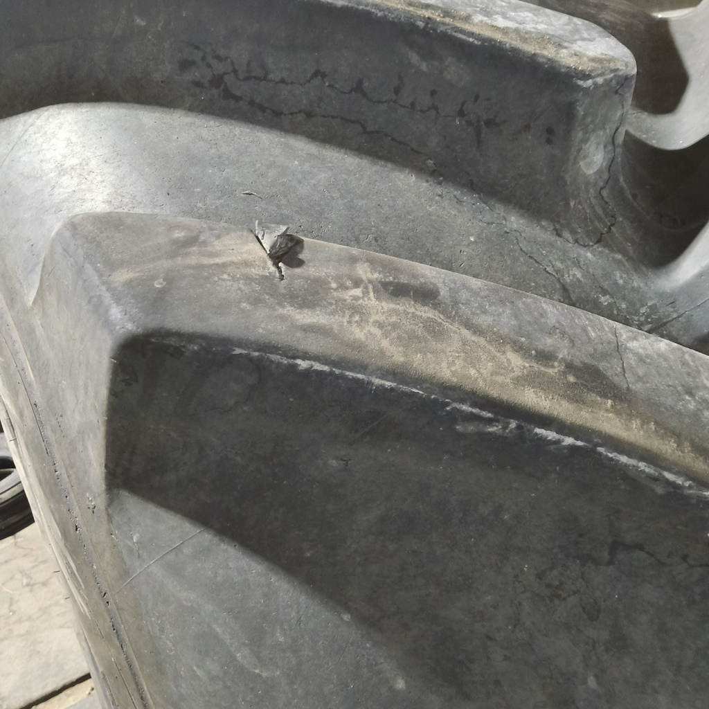 IF650/65R38 Michelin Axiobib R-1W 169D 85%