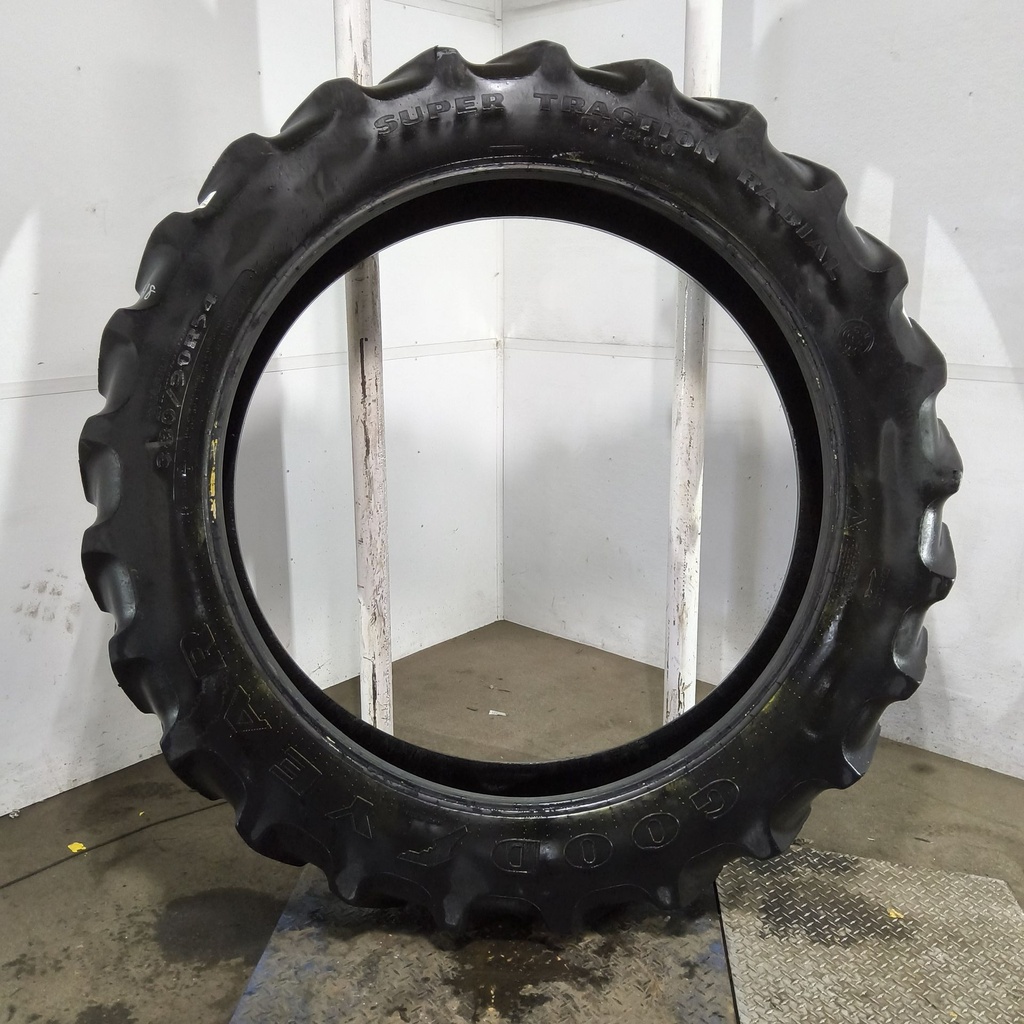380/90R54 Goodyear Farm DT800 Super Traction R-1W 152B 65%