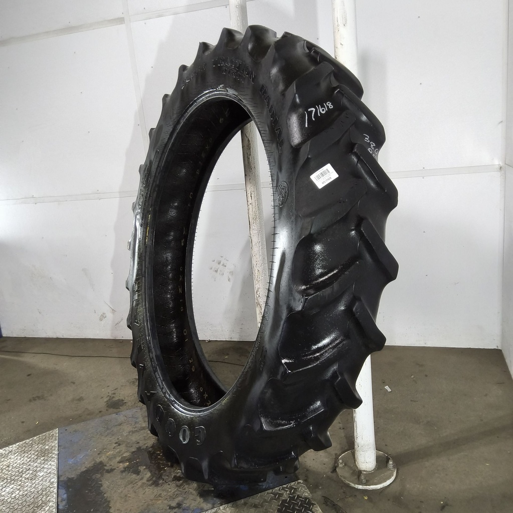 380/90R54 Goodyear Farm DT800 Super Traction R-1W 152B 65%