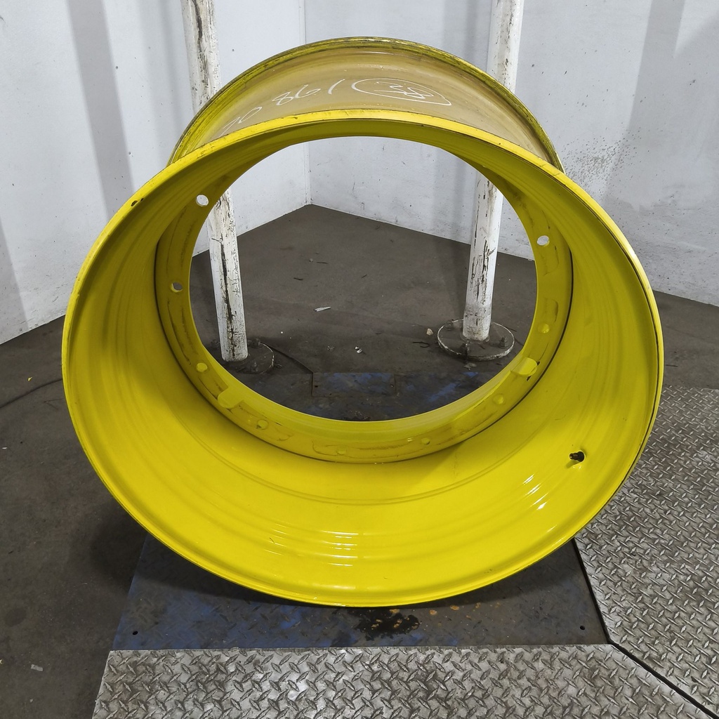 23"W x 38"D, John Deere Yellow 12-Hole Stub Disc , -3.75" Offset