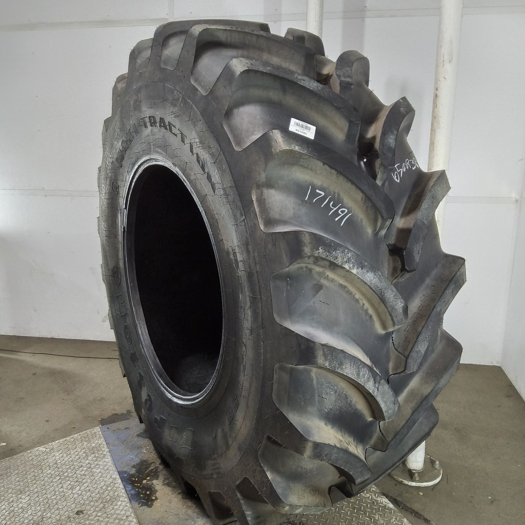 650/85R38 Firestone Maxi Traction R-1W 173D 99%