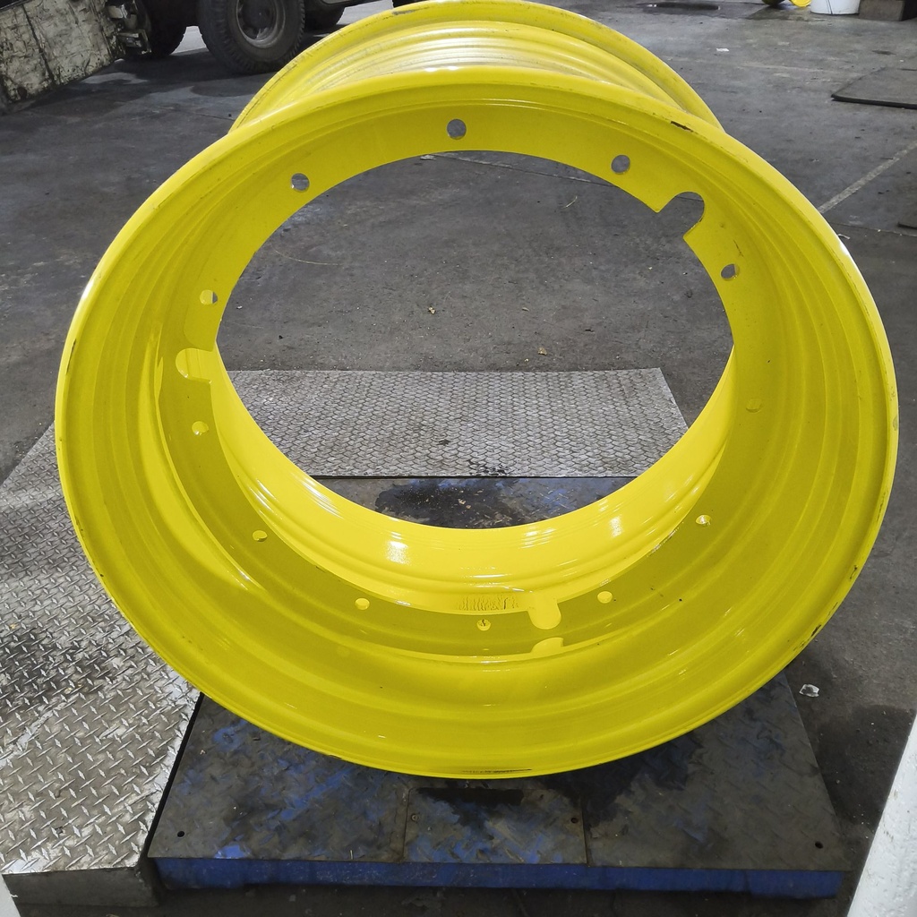23"W x 38"D, John Deere Yellow 12-Hole Stub Disc , -3.75" Offset
