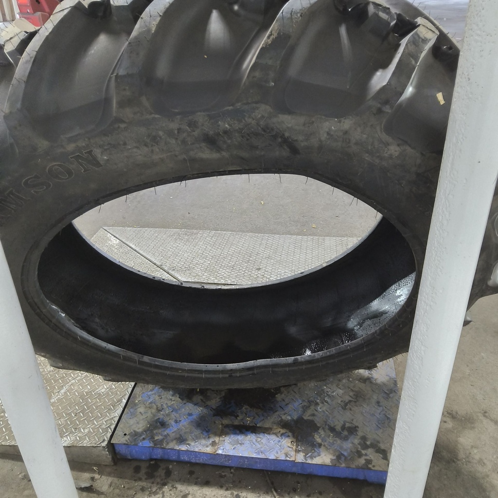 15.5-38 Samson Farm Rear Agri-Track R-1+ D (8 Ply), 99%