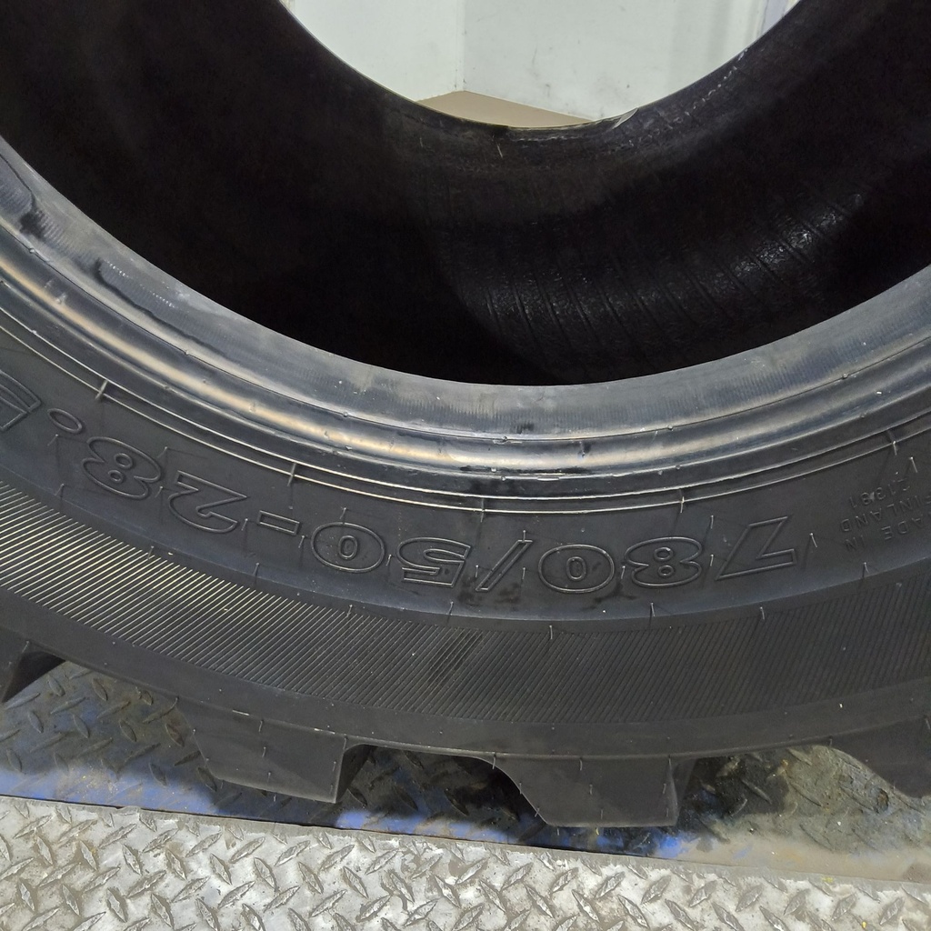 780/50-28.5 Nokian Forest King F-2 N (24 Ply), 182A8 99%