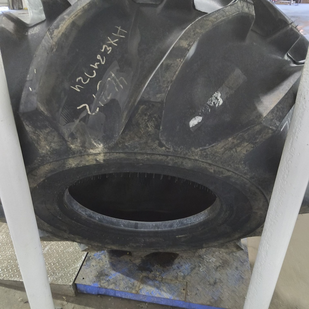 VF710/65R26 Goodyear Farm Special Sure Grip Radial TD8 R-2 177A8 99%