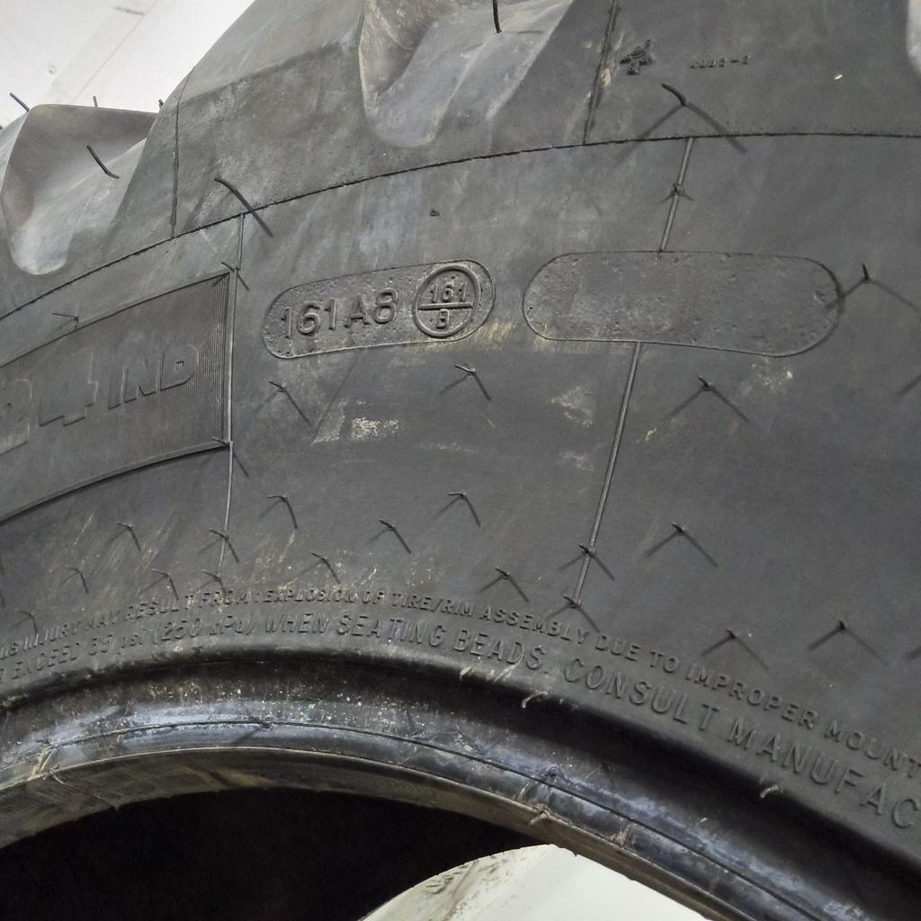 440/80R24 Michelin XMCL R-4 161A8 99%