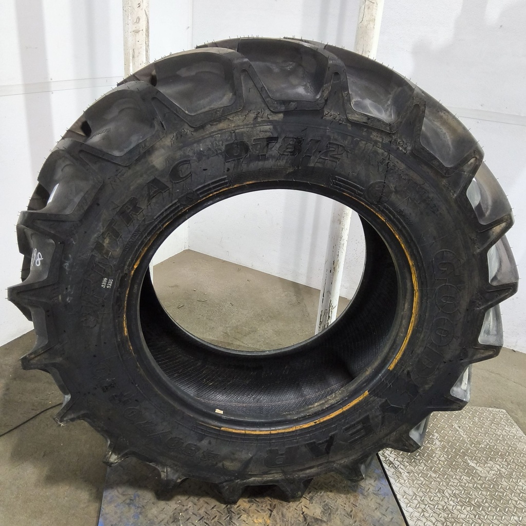480/70R30 Goodyear Farm DT812 Optitrac R-1W 152A8 99%